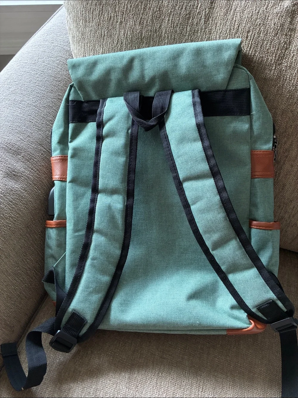 NWOT Feskin Backpack
